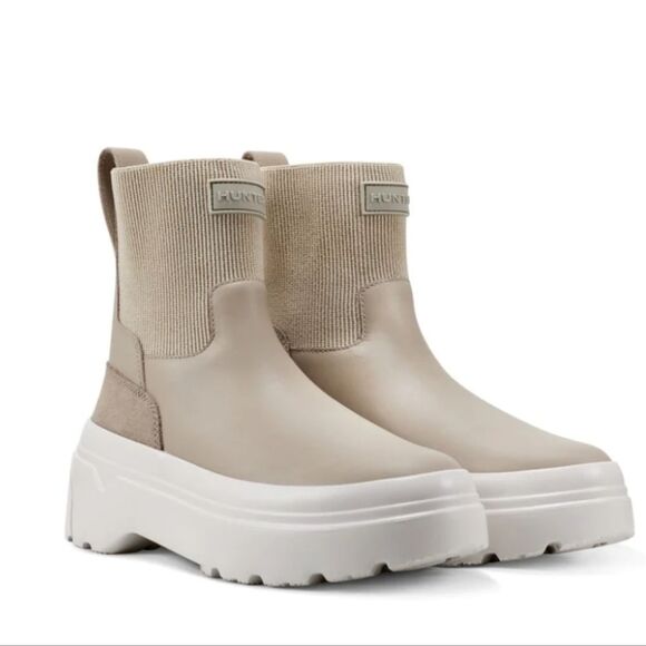 Hunter Shoes - Hunter Explorer Lug Flatform Chelsea Boot- Alloy/Cast